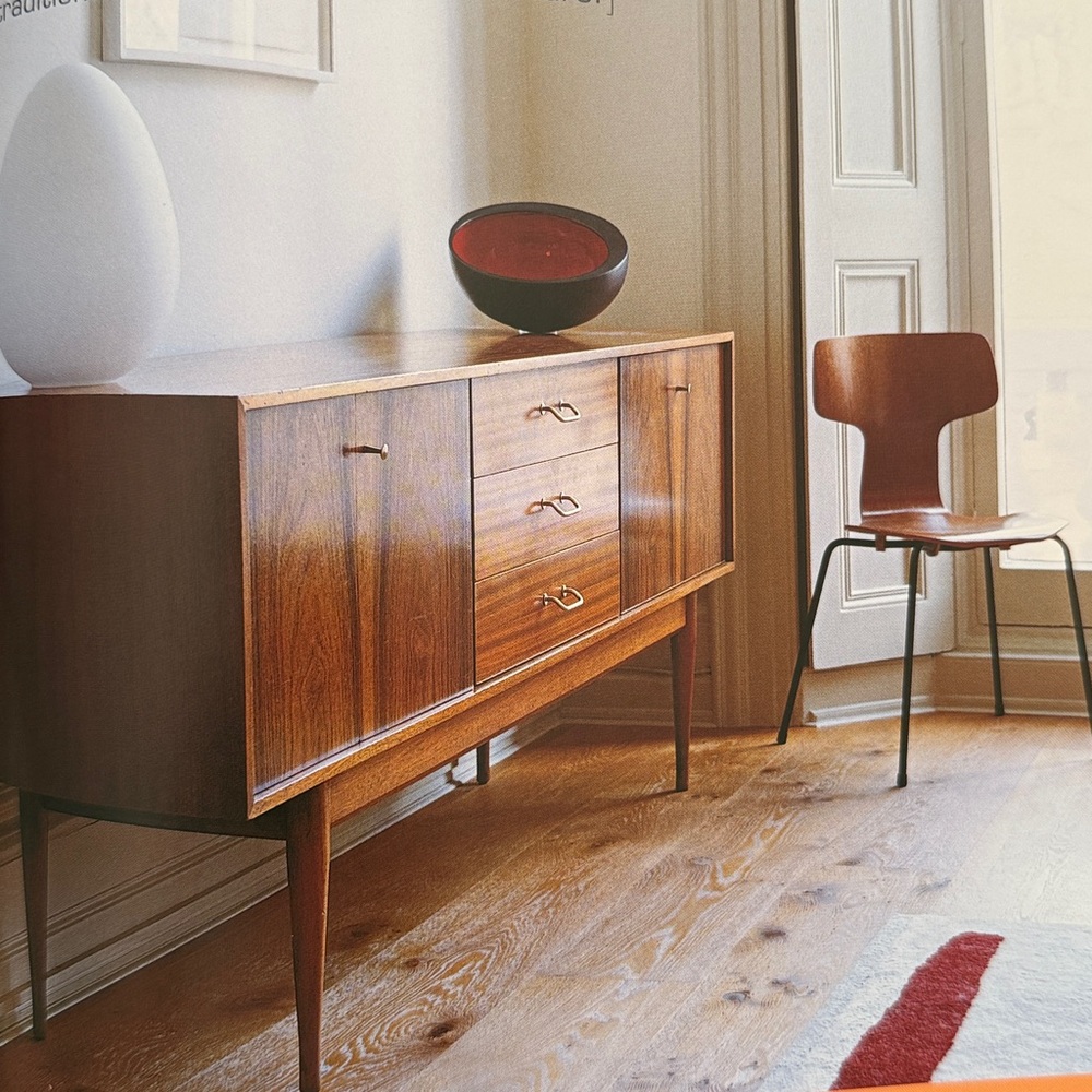 MID-CENTURY MODERN | Design Book - Picture 11 of 15